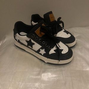 Star Patched Sneakers